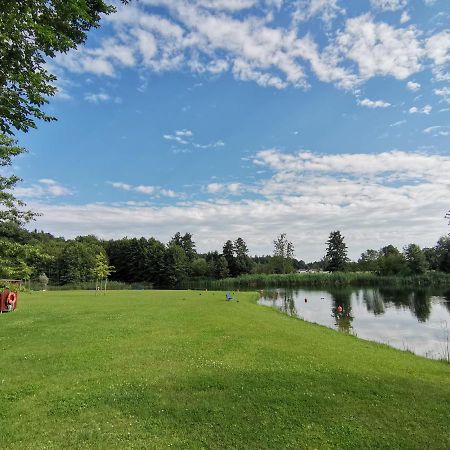 Moderne Ferienwohnung Gartenblick Amtzell Exterior foto